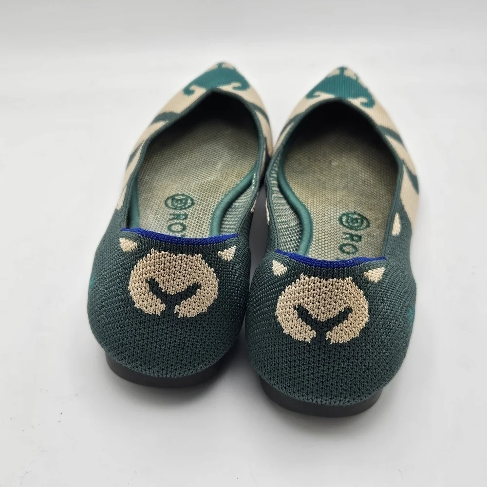 Rothy's The Point pointed toe flats in Moroccan Green pattern size 8